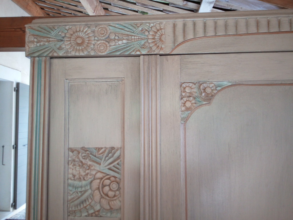 meuble patiné detail